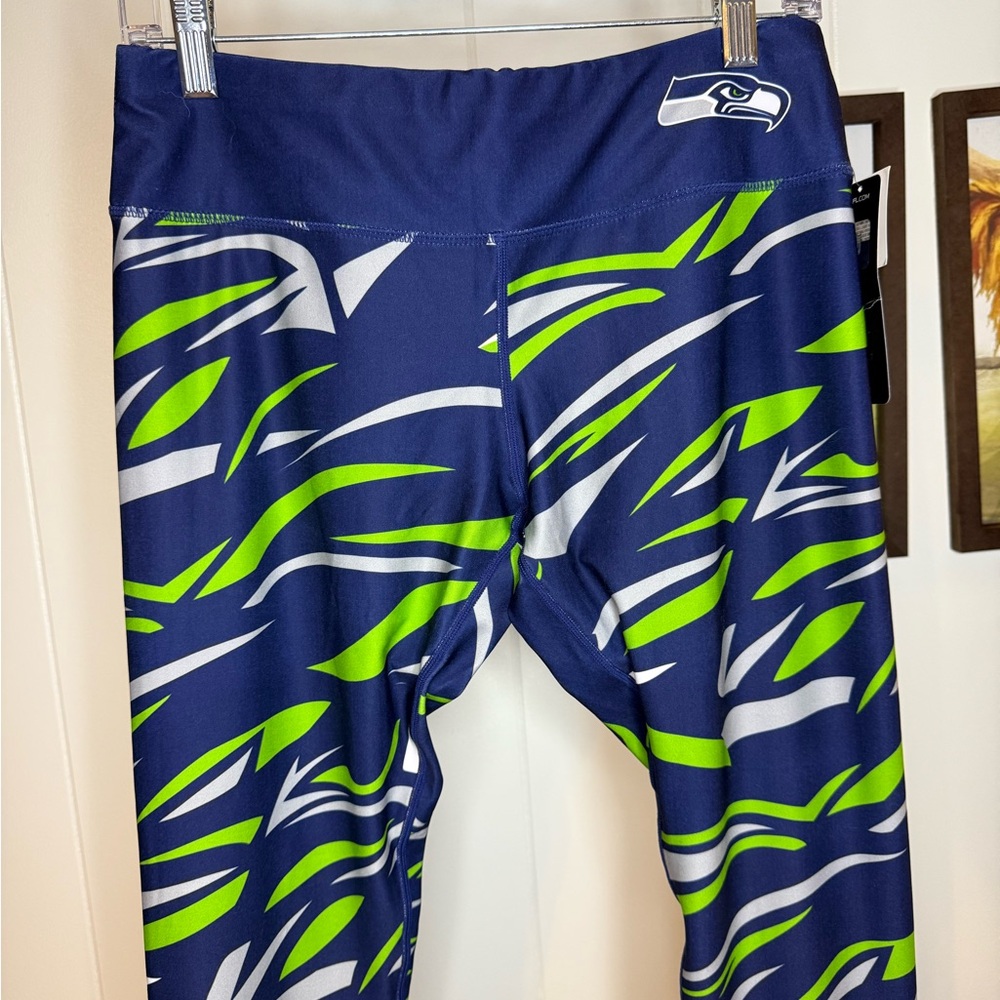 NFL Blue and Green Seahawks Leggings - Picture 2 of 4